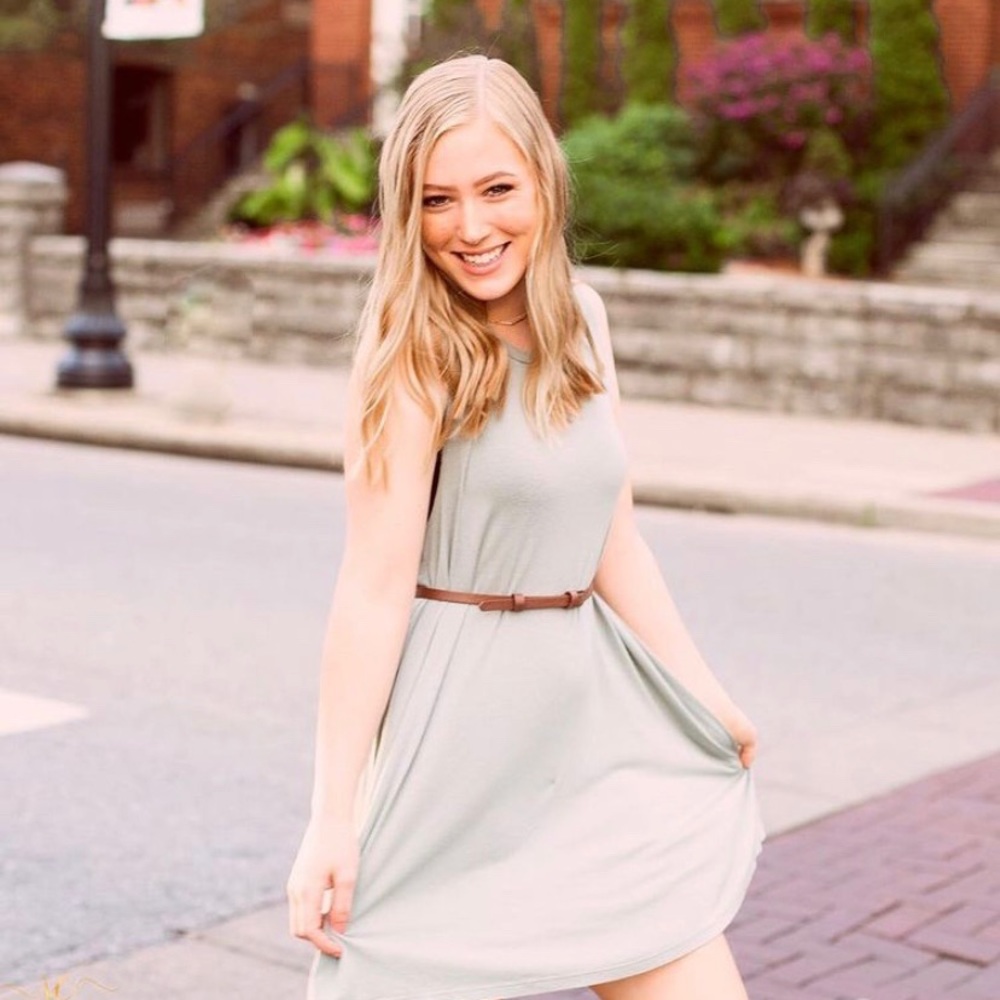 Meet your Posher, Emily